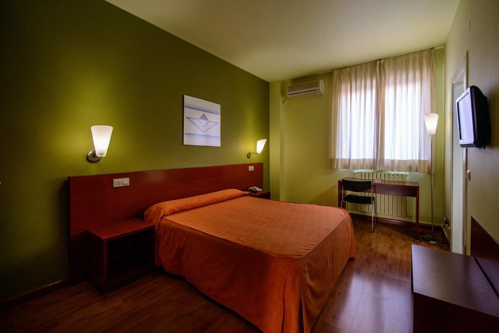 Hotel El Paso Honroso Hospital de Órbigo Kamer foto