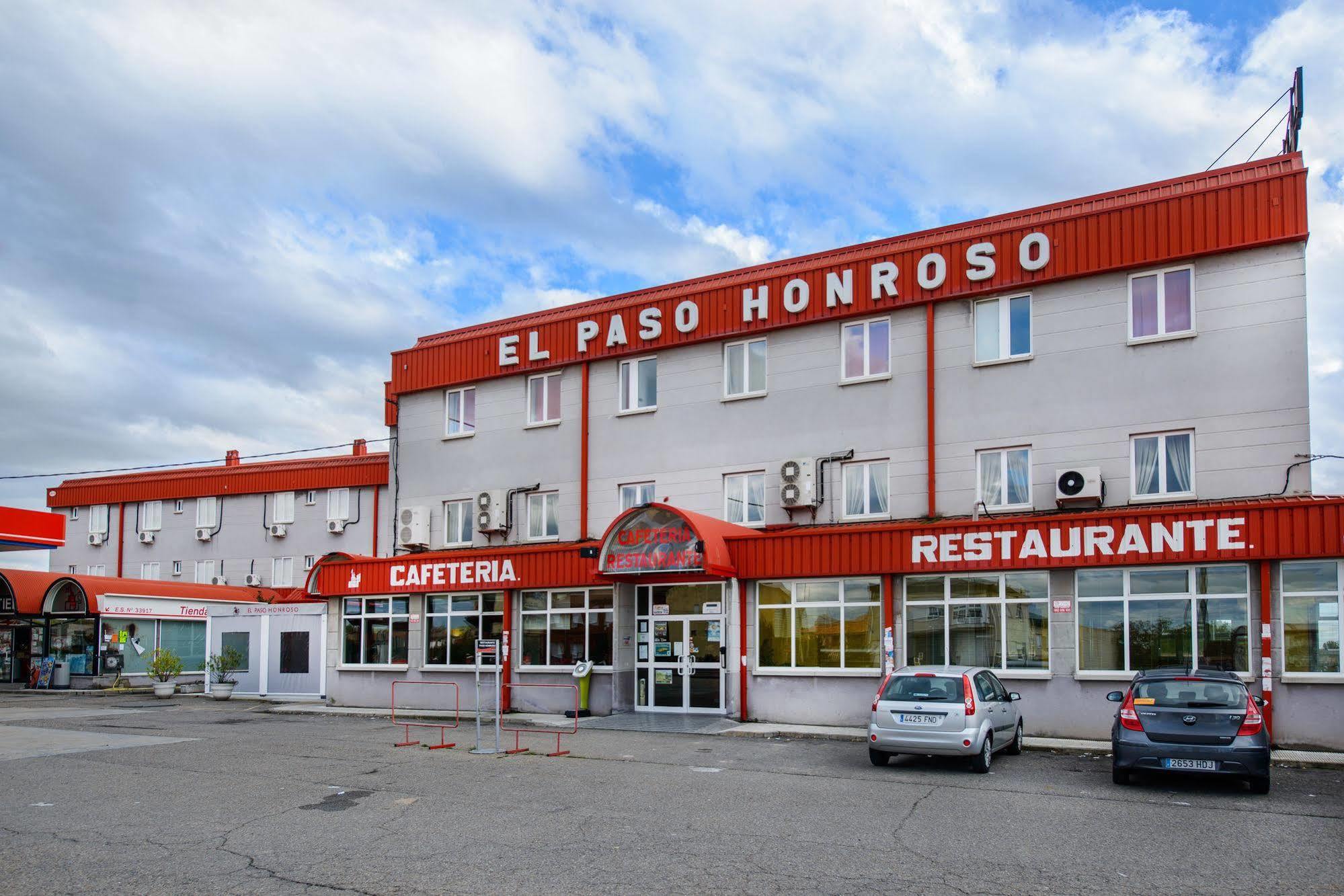 Hotel El Paso Honroso Hospital de Órbigo Buitenkant foto