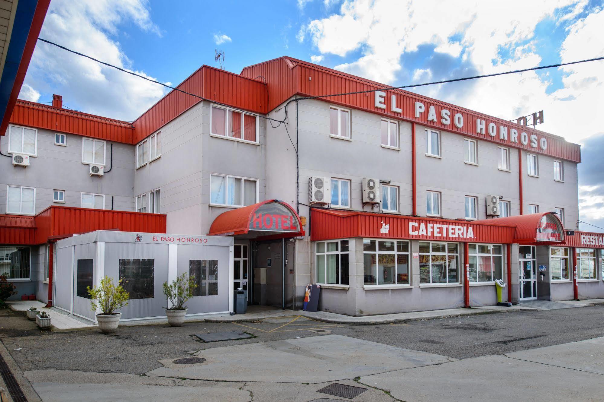 Hotel El Paso Honroso Hospital de Órbigo Buitenkant foto
